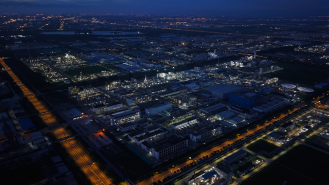 usdt游戏平台股份夜景（南通本部）